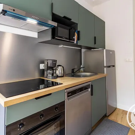 Maison Renovee Avec Jardin Proche D'angers - Fr-1-622-92